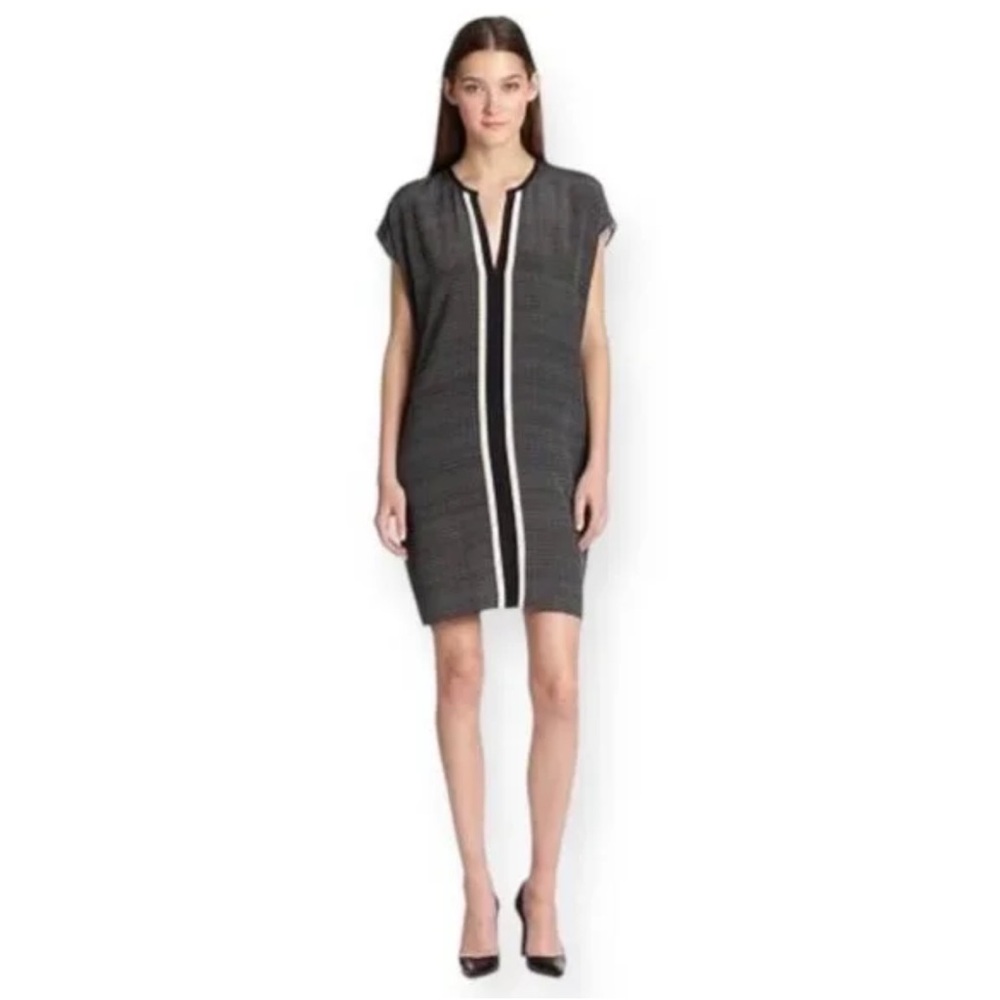 Vince Silk Black Geometric Print Dolman Cap Sleeve Split V-Neck Mini Dress Med